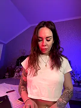 AnitaVensley- online show from 01-09-26, 05:36