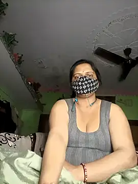 DIRTY-MOMS online show from 02-13-26, 03:56