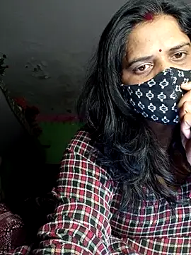 DIRTY-MOMS online show from 01-08-26, 04:13