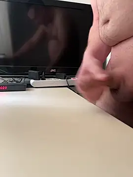 Snapshot of Farock11 chatting on 02-20-26, 09:22 Farock11 online show from 02-20-26, 09:22