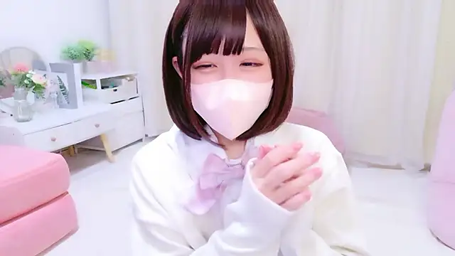 Snapshot of Nazuna_727 chatting on 02-25-26, 11:32 Nazuna 727 online show from 02-25-26, 11:32