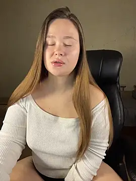 CaramelleSugarr online show from 02-08-26, 04:37