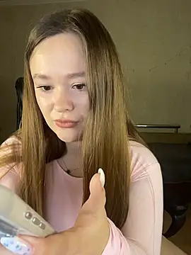 CaramelleSugarr online show from 03-25-26, 05:23