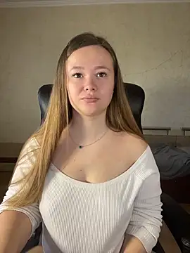 CaramelleSugarr online show from 04-19-26, 11:55