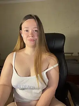 CaramelleSugarr online show from 05-08-26, 06:56