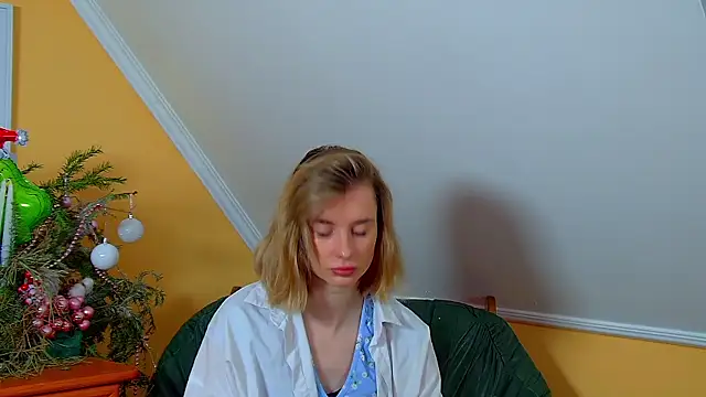 Snapshot of MerlinMeyer chatting on 01-09-26, 06:09 MerlinMeyer online show from 01-09-26, 06:09