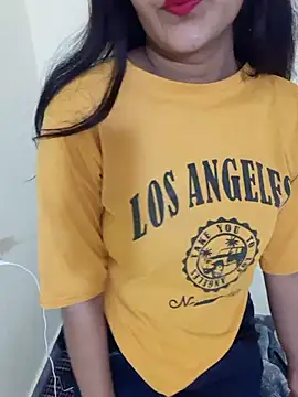 Snapshot of Geeta_rani79 chatting on 01-19-26, 02:15 Geeta rani79 online show from 01-19-26, 02:15