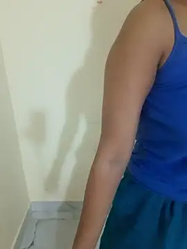 Geeta rani79 online show from 04-04-26, 01:39