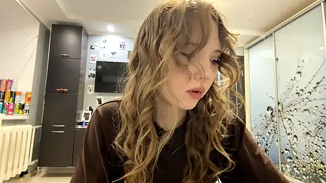 Princessofcashe online show from 02-25-26, 03:01