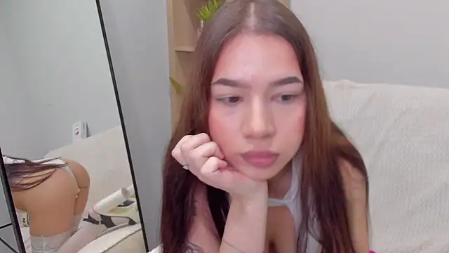 teasy mimi online show from 12-18-25, 01:33