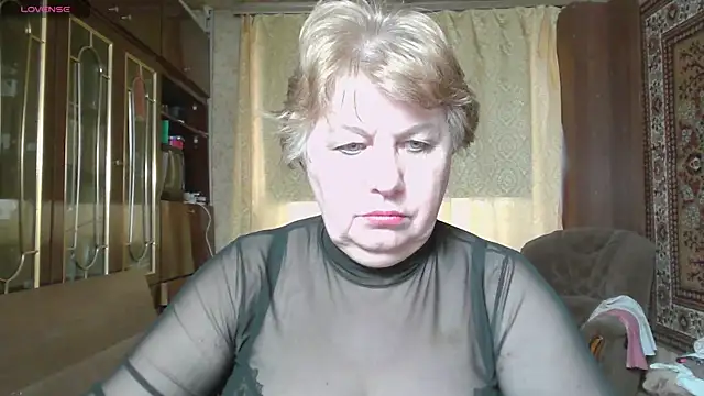 Snapshot of Casey_peach chatting on 03-29-26, 04:14 Casey peach online show from 03-29-26, 04:14