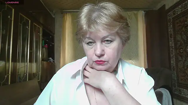 Casey peach online show from 05-15-26, 08:12