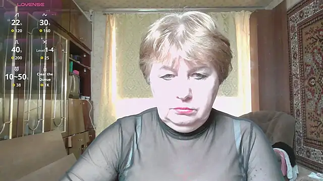 Snapshot of Casey_peach chatting on 03-16-26, 05:44 Casey peach online show from 03-16-26, 05:44