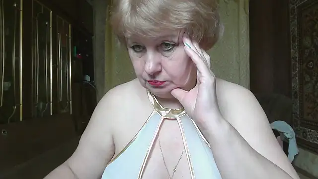 Casey peach online show from 05-28-26, 05:08
