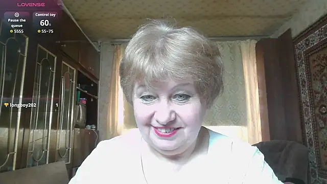 Snapshot of Casey_peach chatting on 03-25-26, 07:52 Casey peach online show from 03-25-26, 07:52