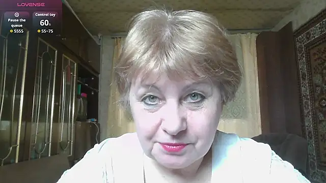 Snapshot of Casey_peach chatting on 03-19-26, 06:57 Casey peach online show from 03-19-26, 06:57