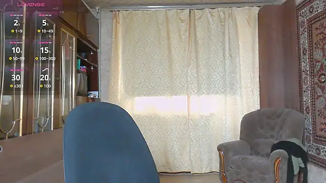 Snapshot of Casey_peach chatting on 04-09-26, 07:36 Casey peach online show from 04-09-26, 07:36