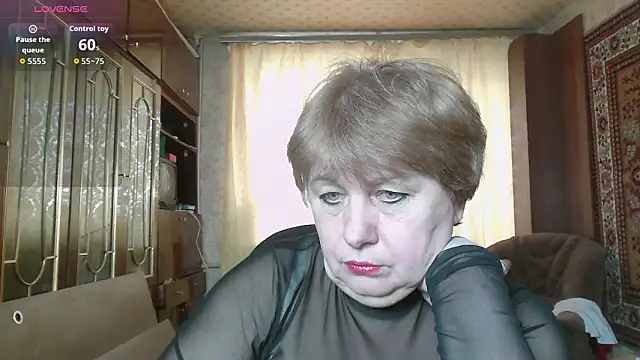 Snapshot of Casey_peach chatting on 03-11-26, 06:07 Casey peach online show from 03-11-26, 06:07