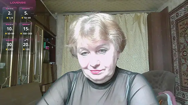 Snapshot of Casey_peach chatting on 04-01-26, 04:37 Casey peach online show from 04-01-26, 04:37