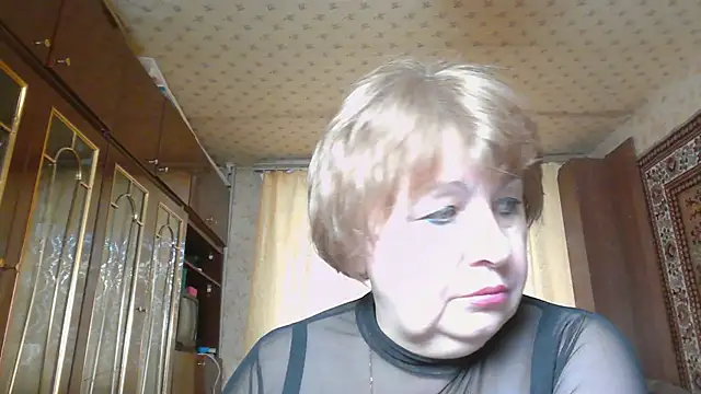 Casey peach online show from 02-17-26, 05:16