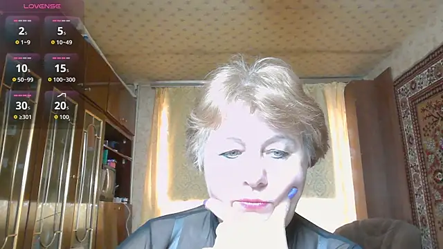 Snapshot of Casey_peach chatting on 03-23-26, 08:03 Casey peach online show from 03-23-26, 08:03