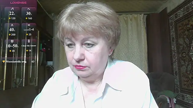 Casey peach online show from 05-04-26, 05:38