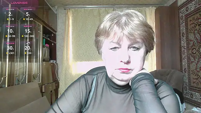 Snapshot of Casey_peach chatting on 03-16-26, 05:15 Casey peach online show from 03-16-26, 05:15