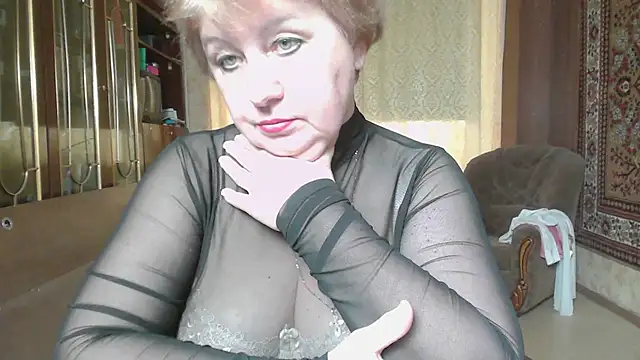 Snapshot of Casey_peach chatting on 06-02-26, 07:41 Casey peach online show from 06-02-26, 07:41