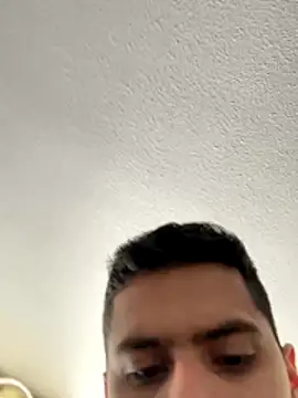 Snapshot of HotWhisper22 chatting on 12-17-25, 03:28 HotWhisper22 online show from 12-17-25, 03:28