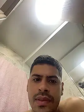 HotWhisper22 online show from 04-12-26, 12:30