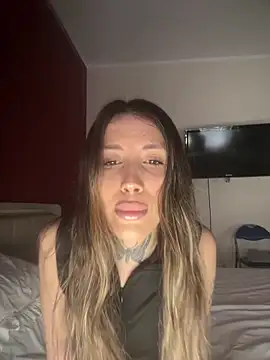 saphirafox online show from 03-18-26, 01:46