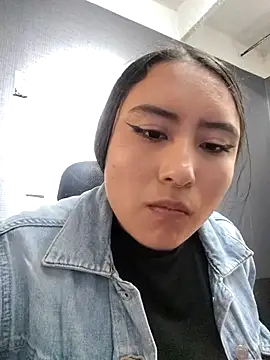 Venuz Rivers  online show from 01-15-26, 01:25