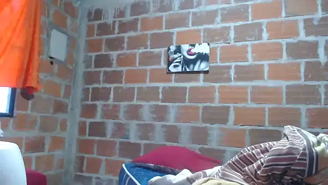Real sexy online show from 04-22-26, 11:50