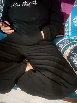 Sofia-111 online show from 02-18-26, 12:23