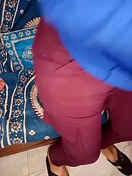 Sofia-111 online show from 01-18-26, 03:59