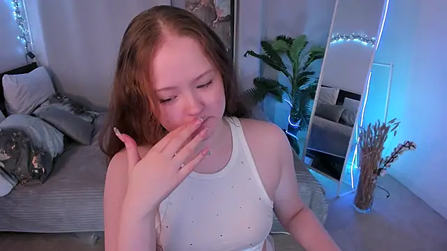 Yennefer   online show from 01-14-26, 06:50