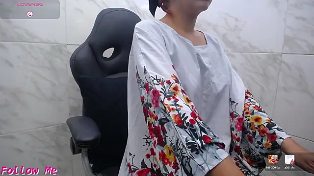 kyra jeet online show from 03-12-26, 01:26