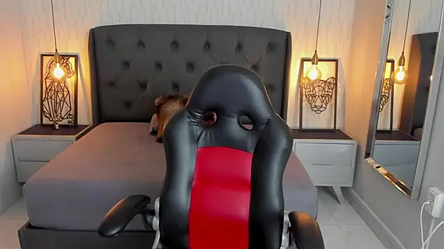 Snapshot of angelinemore chatting on 01-14-26, 07:28 angelinemore online show from 01-14-26, 07:28