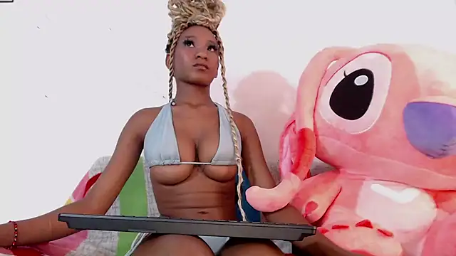 litte ebonyx online show from 04-16-26, 08:42