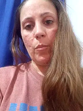 SofiEsteves online show from 12-18-25, 01:44