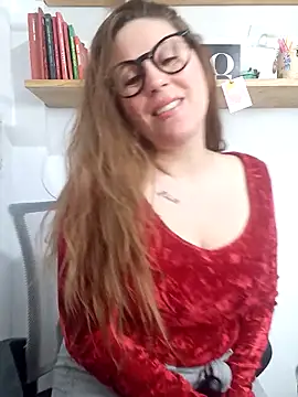 SofiEsteves online show from 04-28-26, 01:15