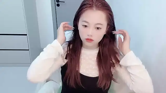 Amireux-8 online show from 03-11-26, 05:56