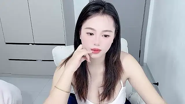 Amireux-8 online show from 01-15-26, 03:32