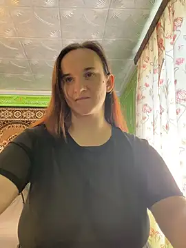 Snapshot of HarychaLysichka chatting on 07-05-26, 07:15 HarychaLysichka online show from 07-05-26, 07:15