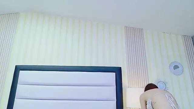 ScarlettFoox online show from 04-07-26, 07:37