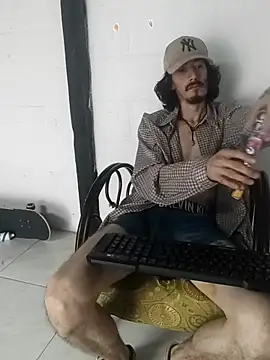 sk8-boy online show from 02-10-26, 07:24