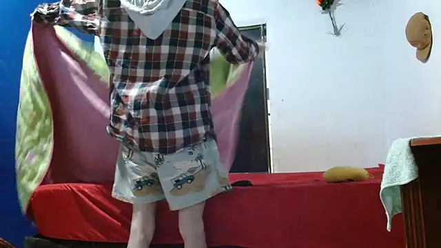sk8-boy online show from 05-23-26, 01:10