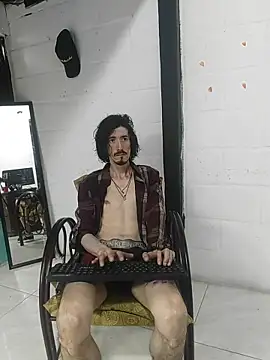 sk8-boy online show from 05-13-26, 02:57