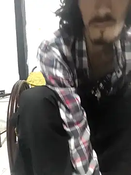 sk8-boy online show from 05-03-26, 10:57
