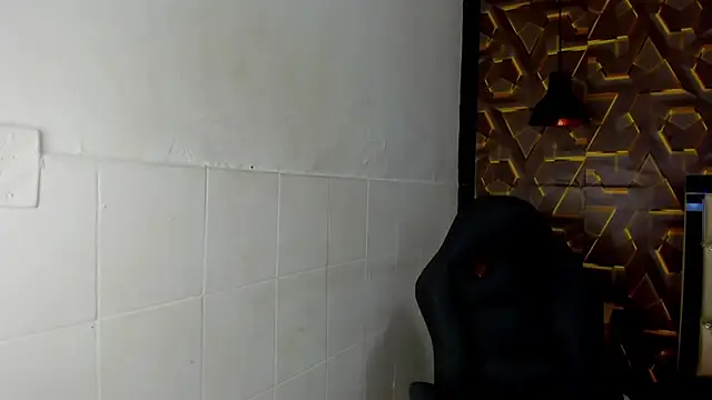 Snapshot of Red_kittyy chatting on 01-07-26, 12:43 Red kittyy online show from 01-07-26, 12:43